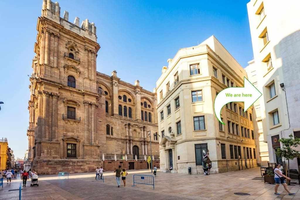 Gran Apartamento De 3 Habitaciones Junto A La Catedral Málaga Eksteriør billede