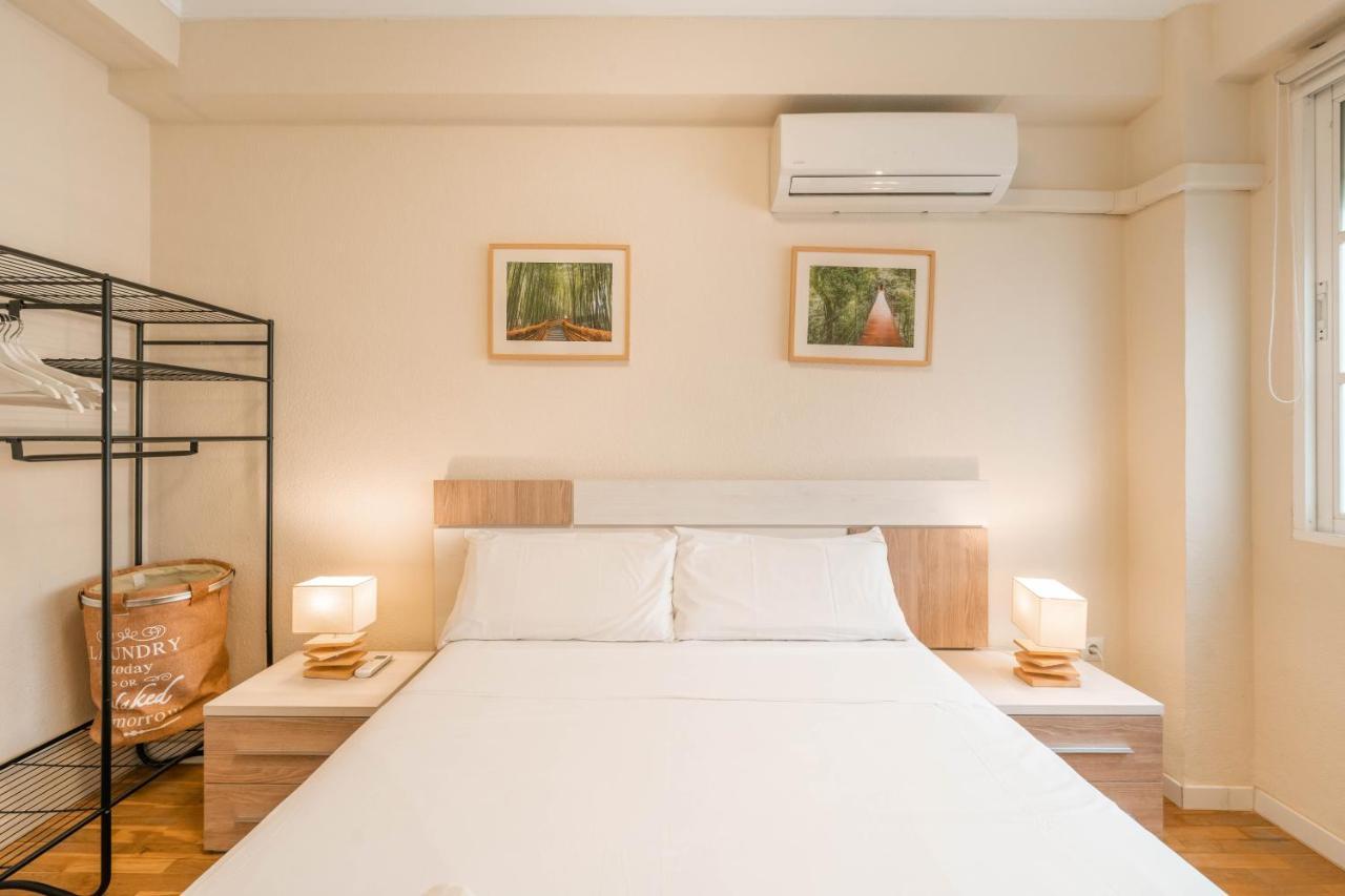 Gran Apartamento De 3 Habitaciones Junto A La Catedral Málaga Eksteriør billede